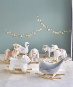 Maisons Du Monde Décoration Murale Enfant Guirlande étoiles Dorées L210 11 Maisons Du Monde Décoration Murale Enfant Guirlande étoiles Dorées L210 -Décoration murale enfant Soldes guirlande etoiles dorees l210 1000 2 12 170818 20