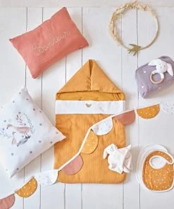 Maisons Du Monde Décoration Murale Enfant Guirlande Fanions Ronds Imprimés En Coton Orange, Marron Et Blanc L229 -Décoration murale enfant Soldes guirlande fanions ronds imprimes en coton orange marron et blanc l229 1000 7 3 225954 5