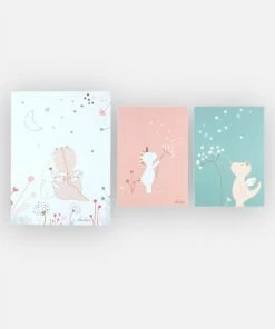 Noukie's Décoration Murale Enfant Lot De 3 Affiches Lina & Joy (30 X 40 Cm Et 21 X 30 Cm) -Décoration murale enfant Soldes lot de 3 affiches lina joy 30 x 40 cm et 21 x 30 cm 4